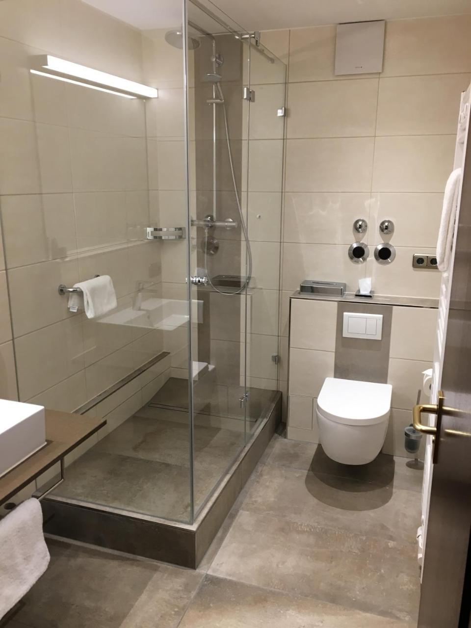 Parkhotel Leiser Planegg Ngoại thất bức ảnh